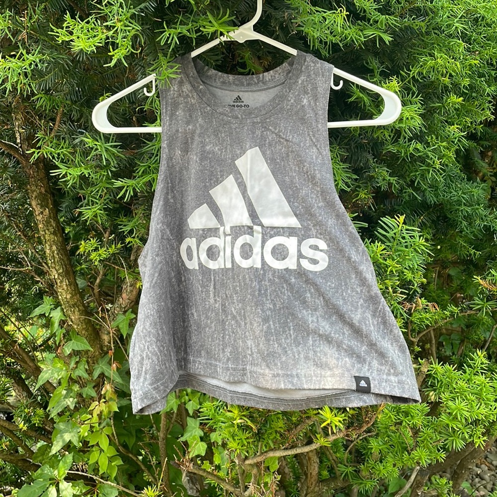 Adidas Crop Sleeveless T-shirt.